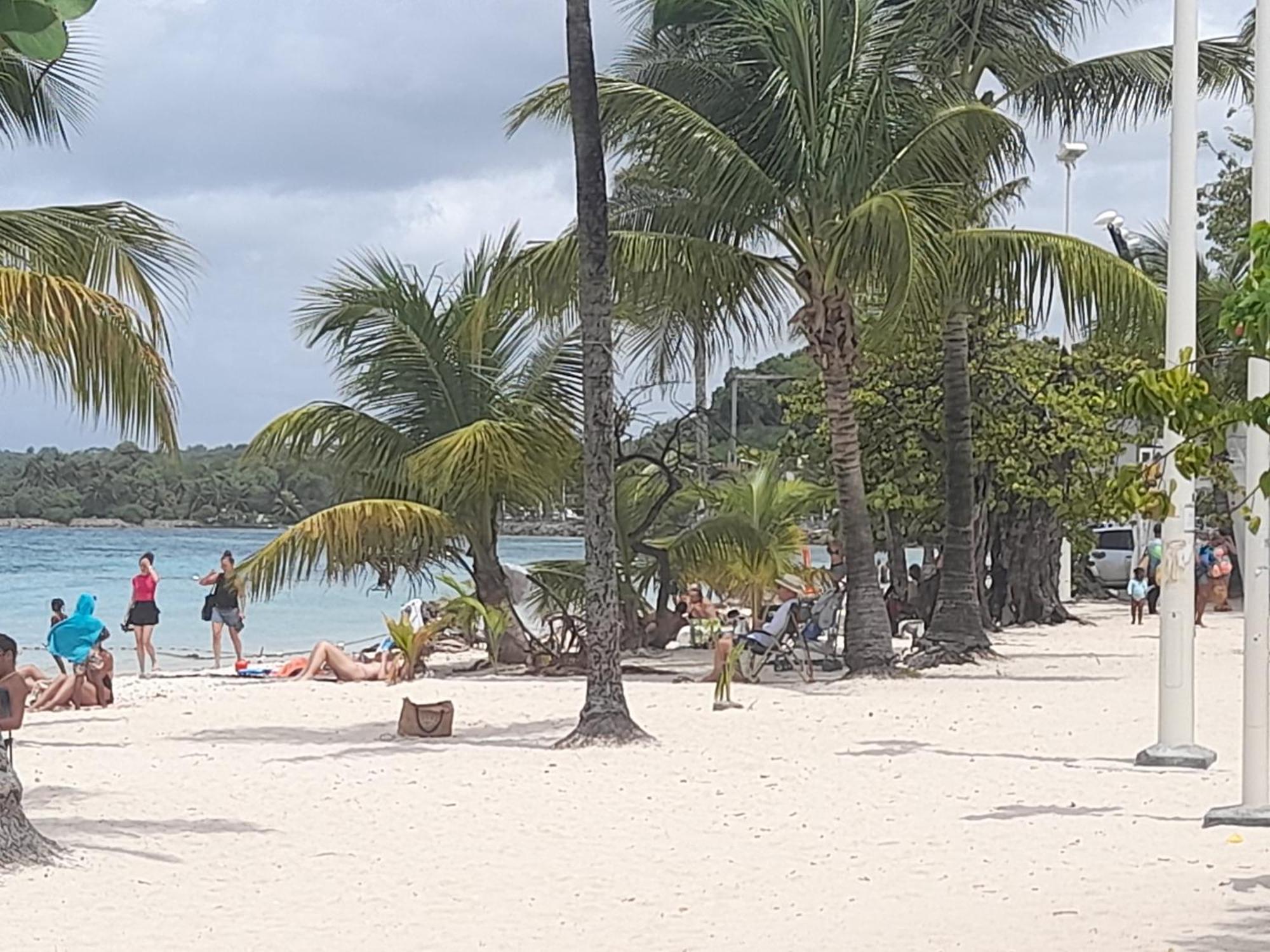 Plage Et Vacance Sainte-Anne  Exterior foto